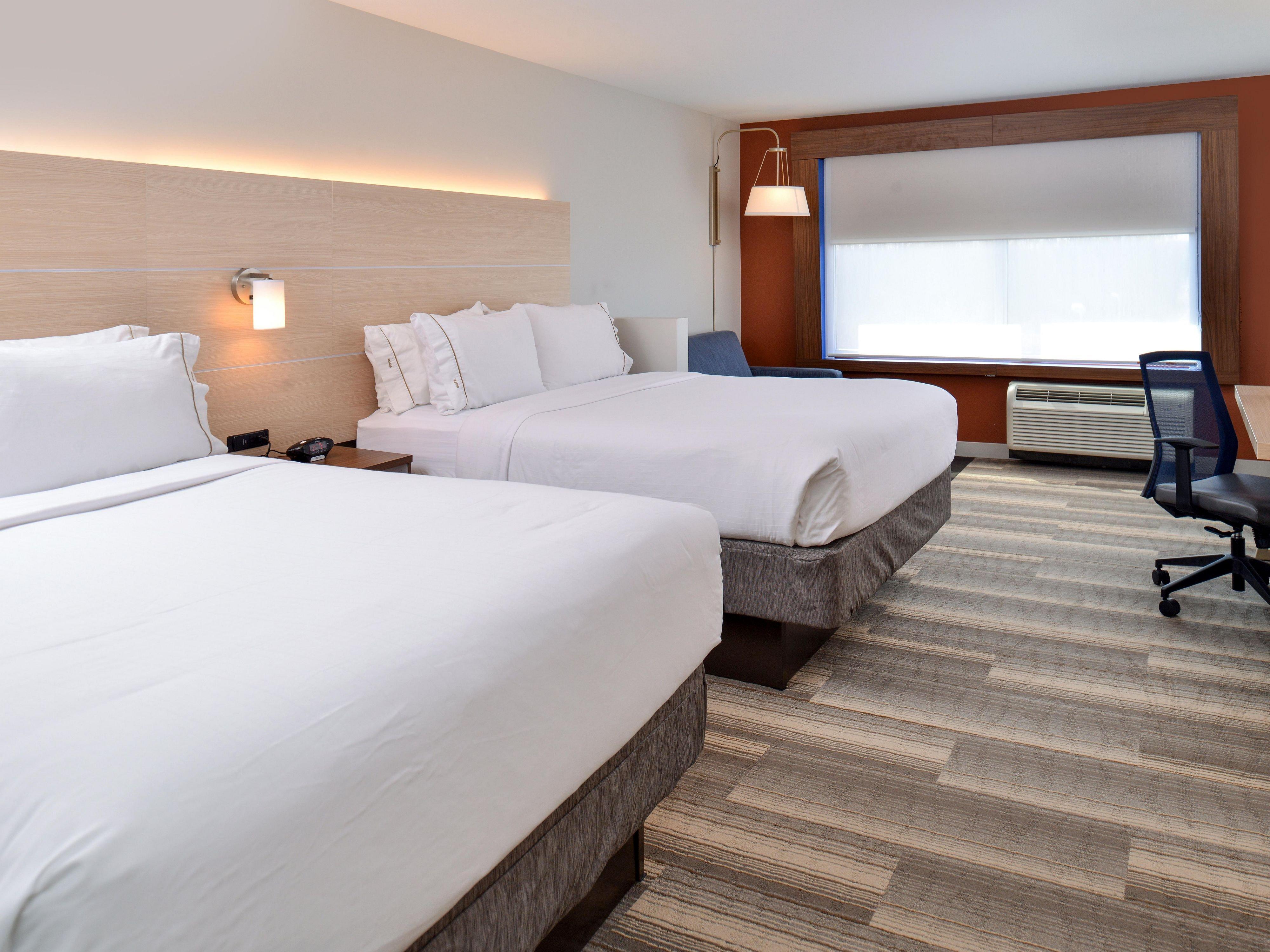 Holiday Inn Express & Suites - Brighton By Ihg Екстериор снимка